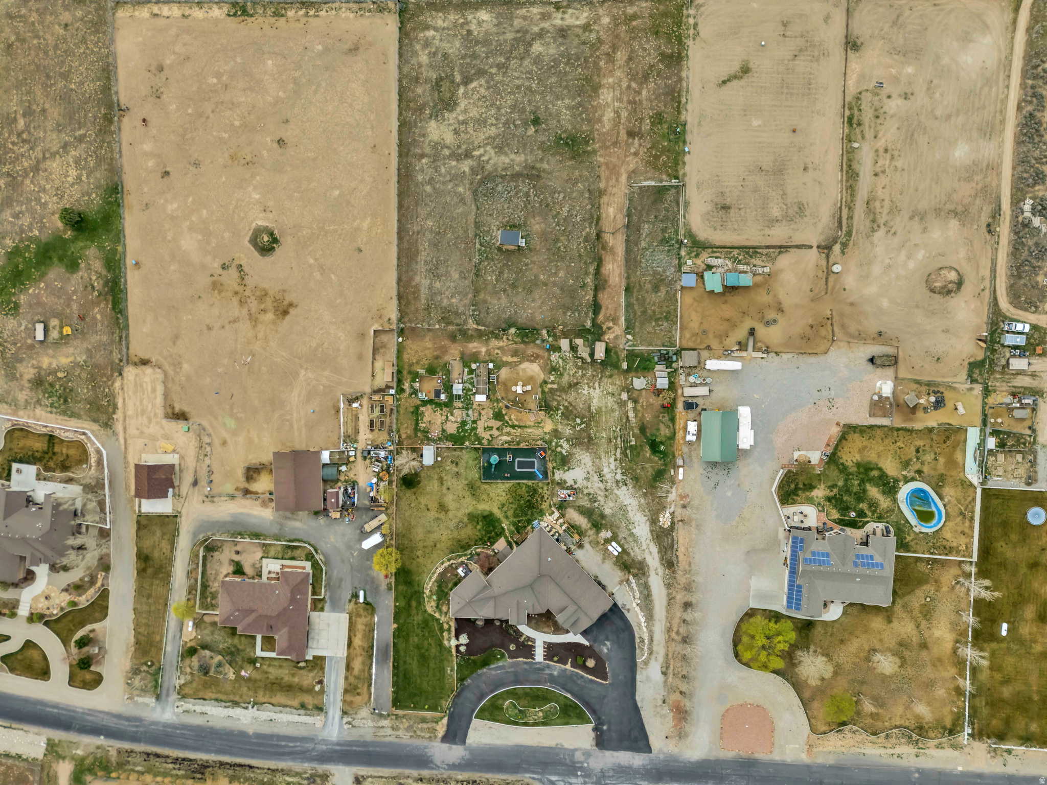 THE BENCHES AT SOUTH - Residential