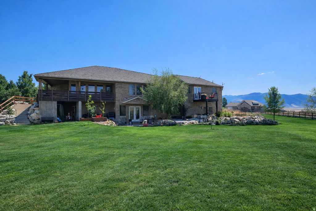 Photo of 3054 W RIDGELINE RD, Stockton, UT 84071 (MLS # 2140034)