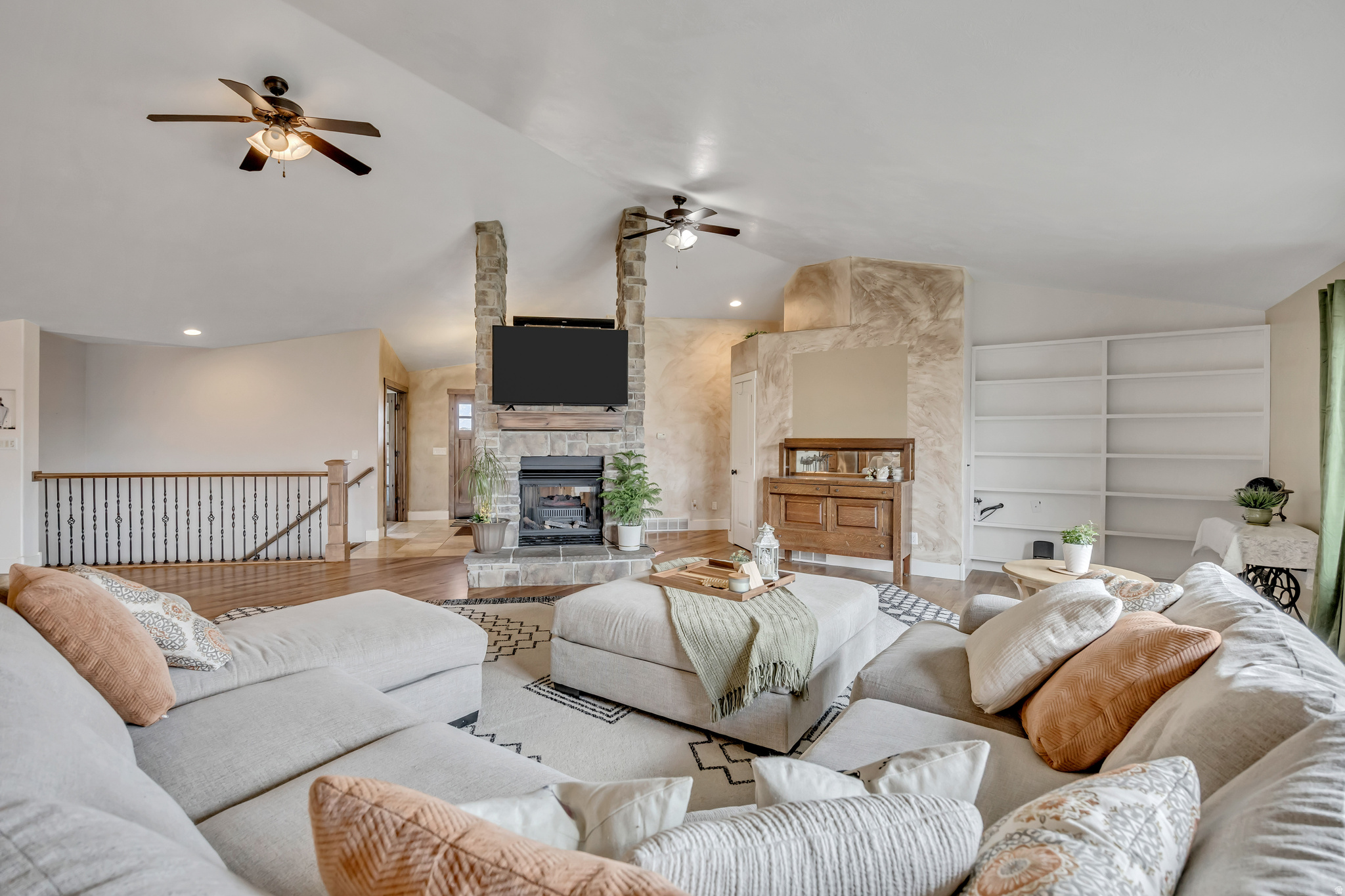 THE BENCHES AT SOUTH - Residential