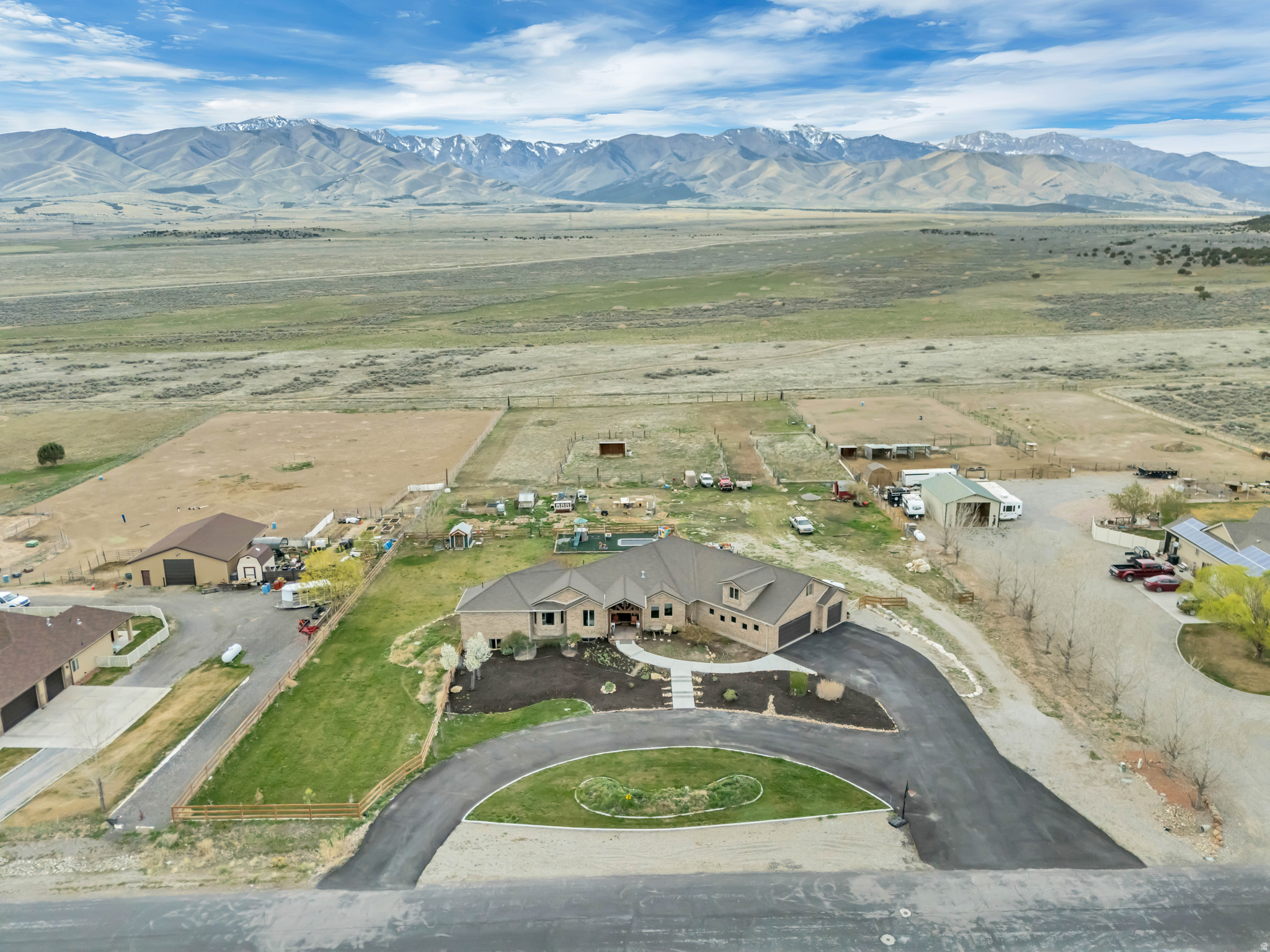 THE BENCHES AT SOUTH - Residential