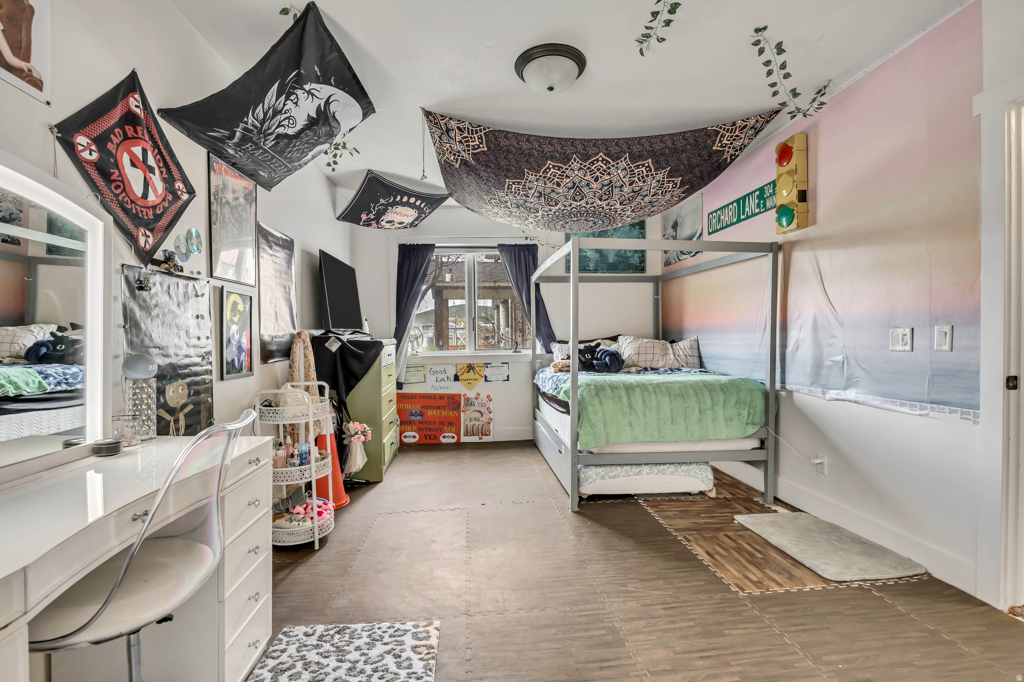 THE BENCHES AT SOUTH - Residential