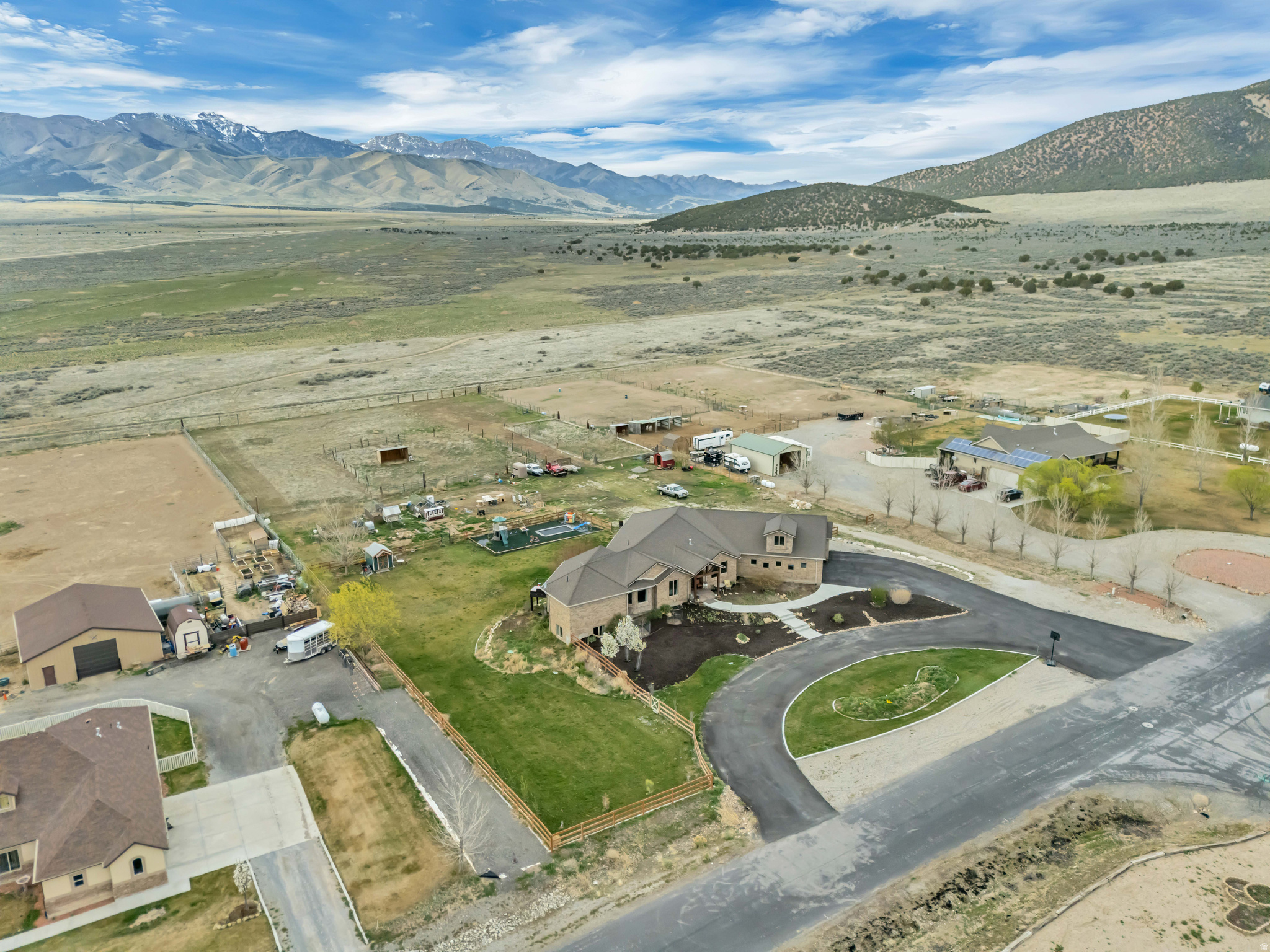 THE BENCHES AT SOUTH - Residential