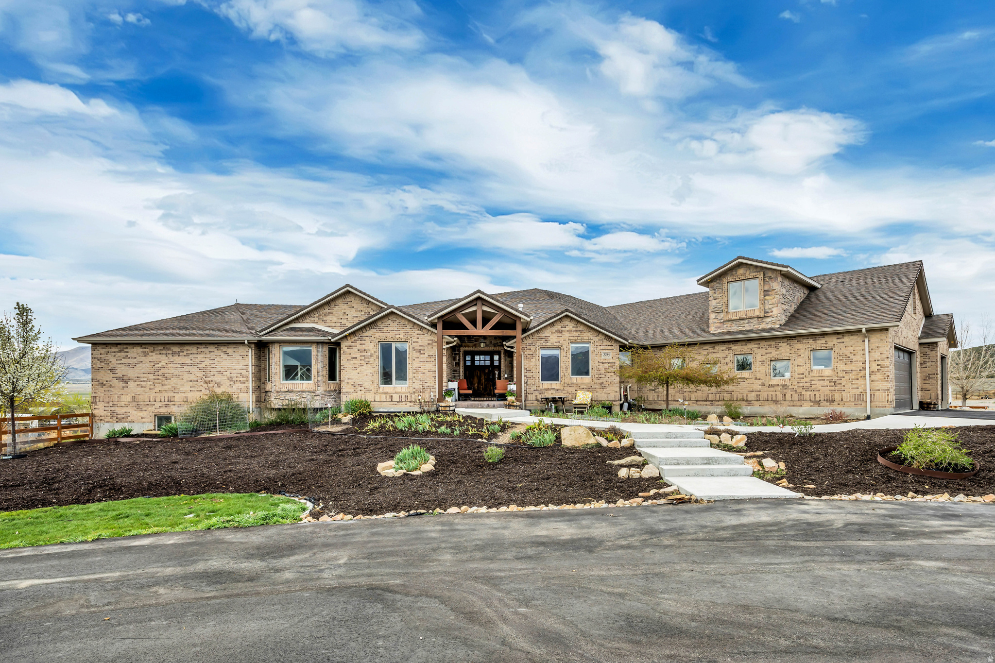 THE BENCHES AT SOUTH - Residential
