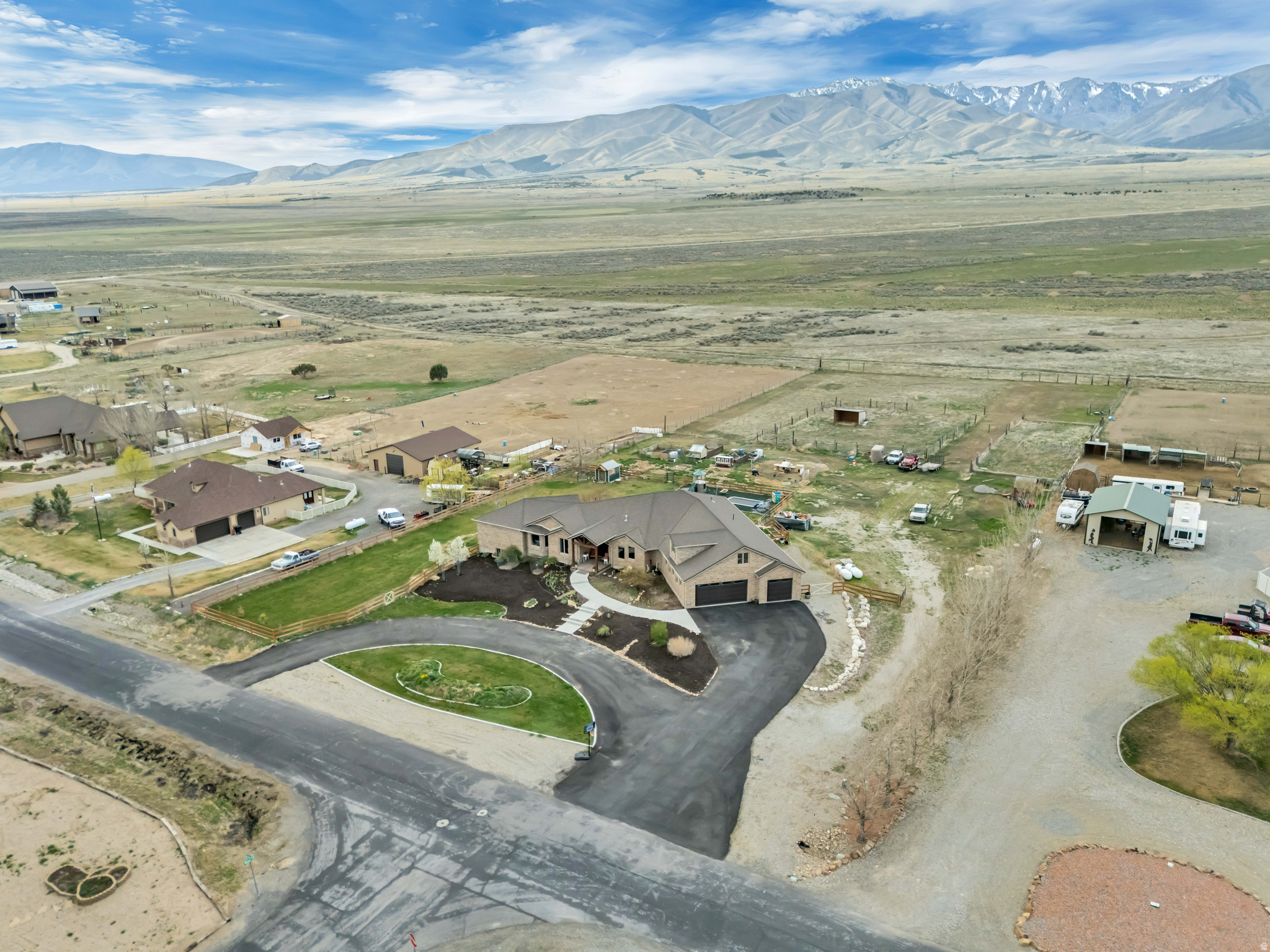 THE BENCHES AT SOUTH - Residential