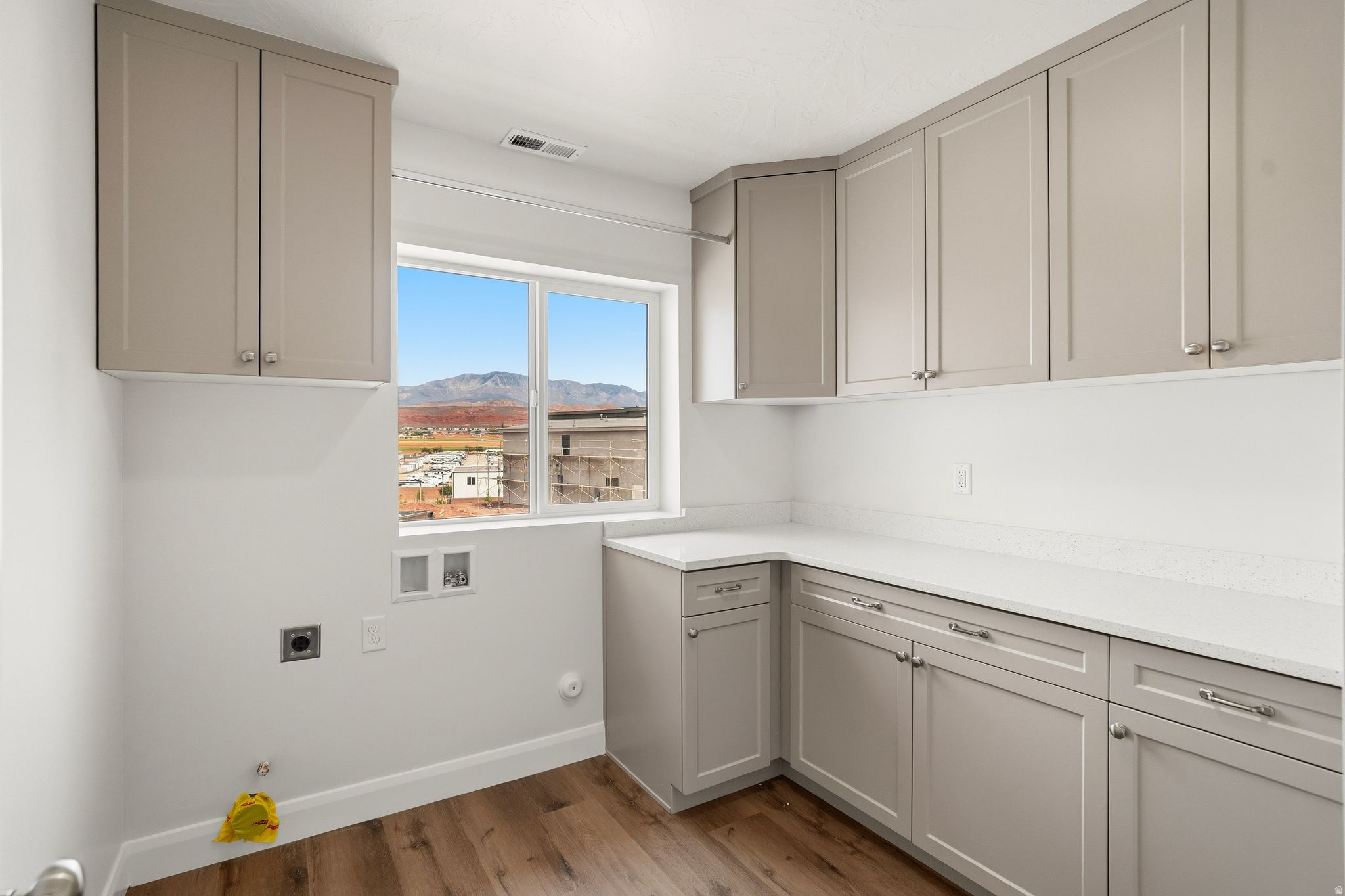 DESERT RIDGE ESTATES - Residential