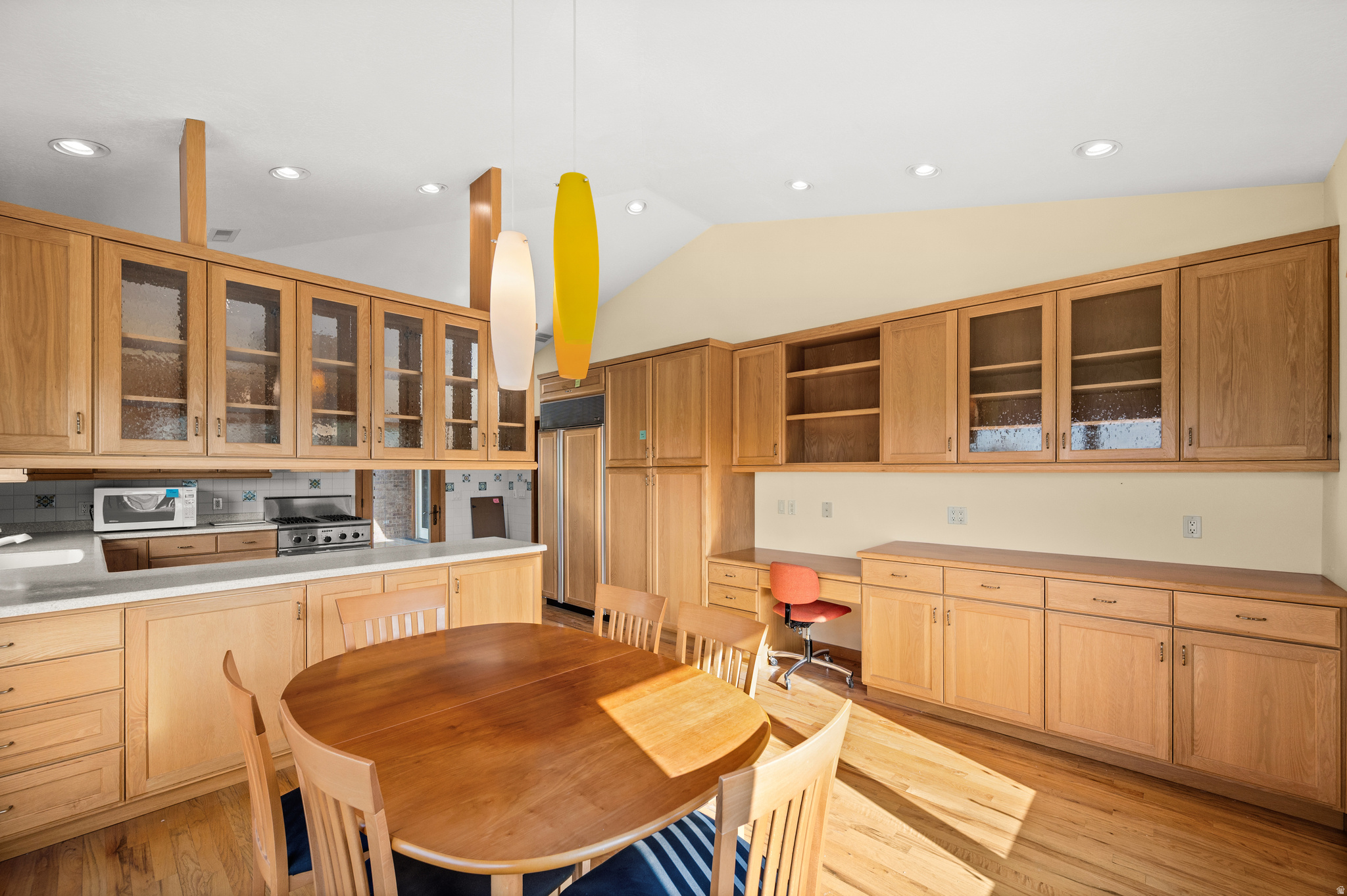 CAPITOL - Residential