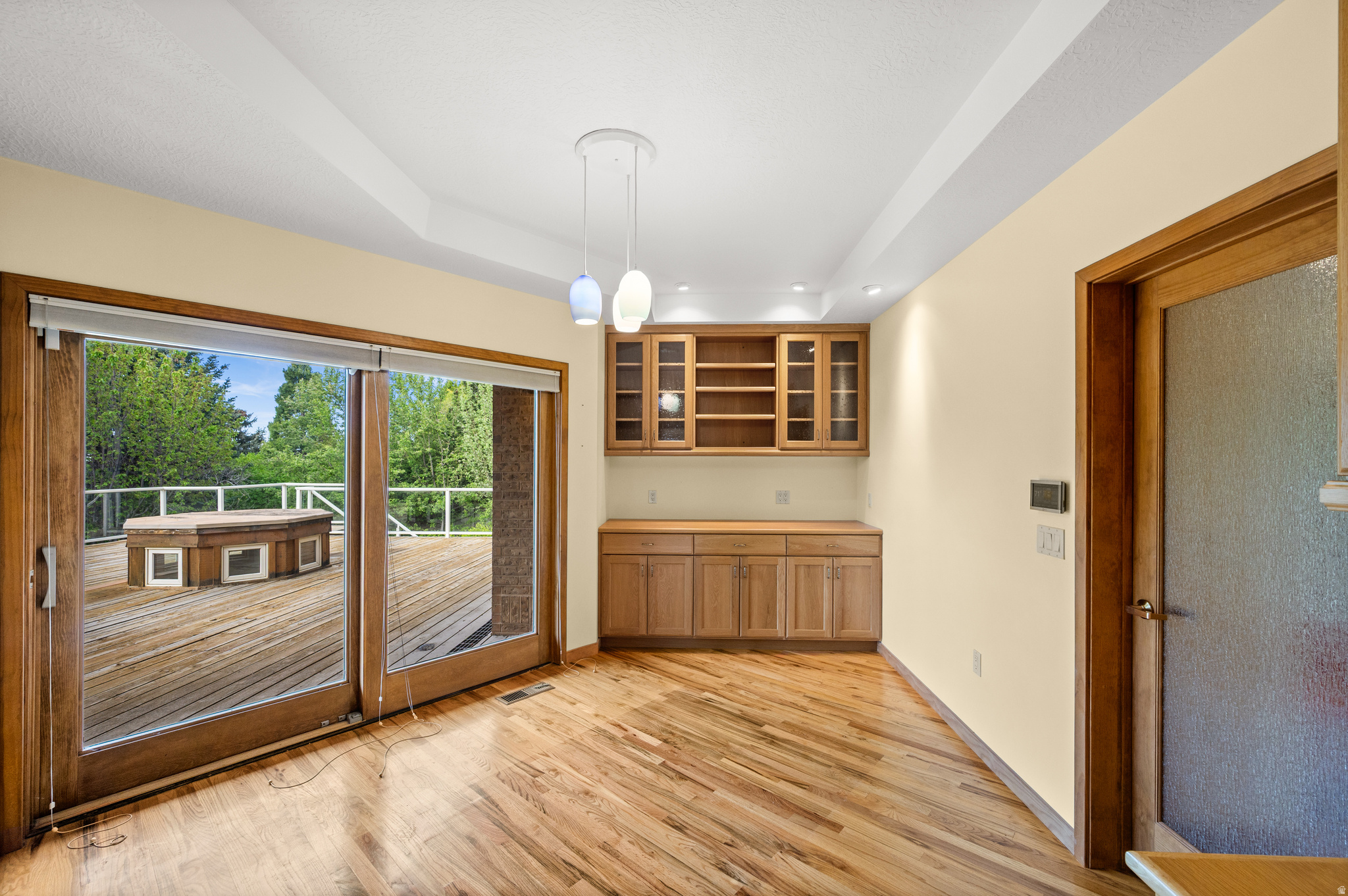 CAPITOL - Residential