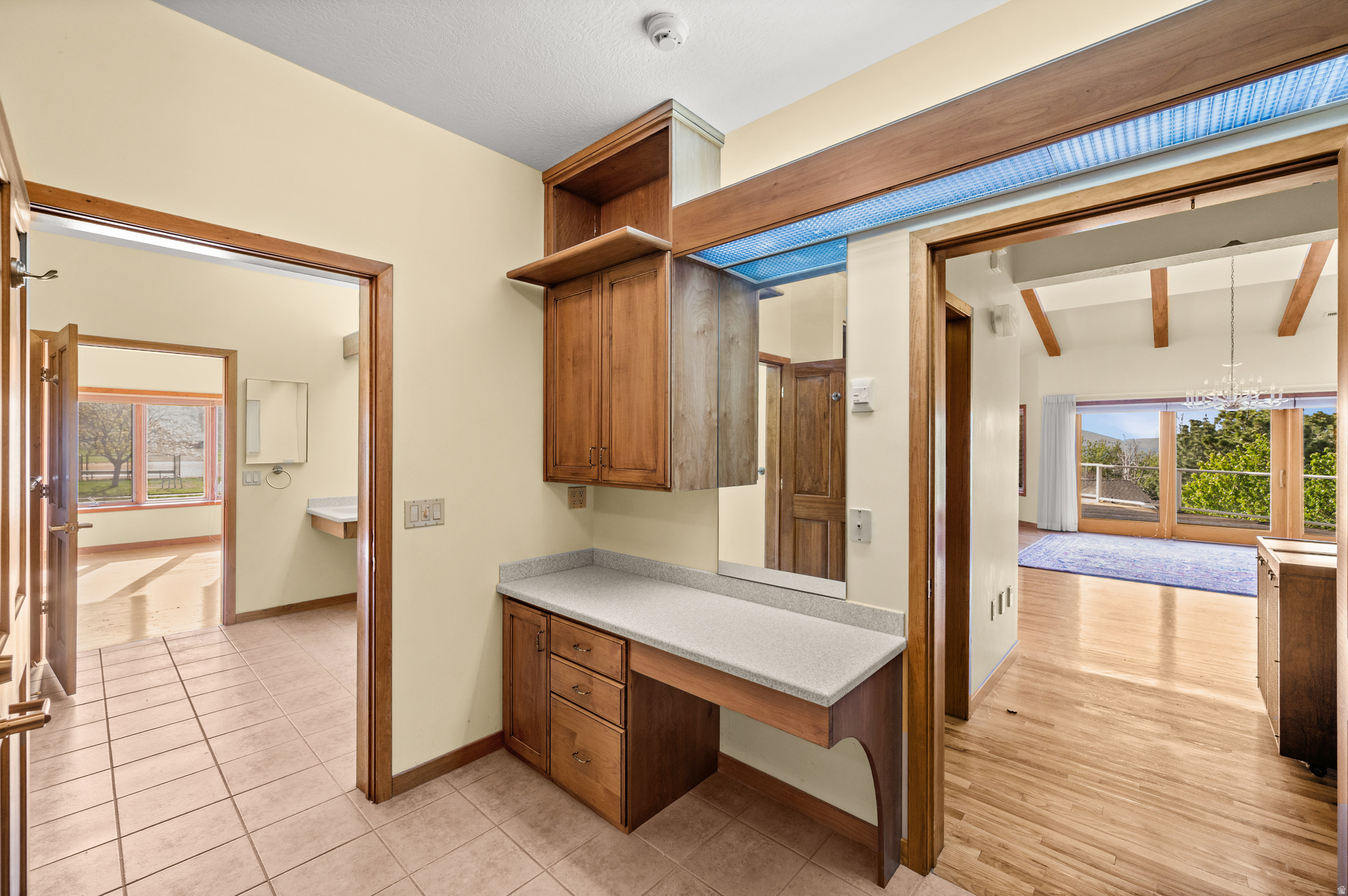 CAPITOL - Residential