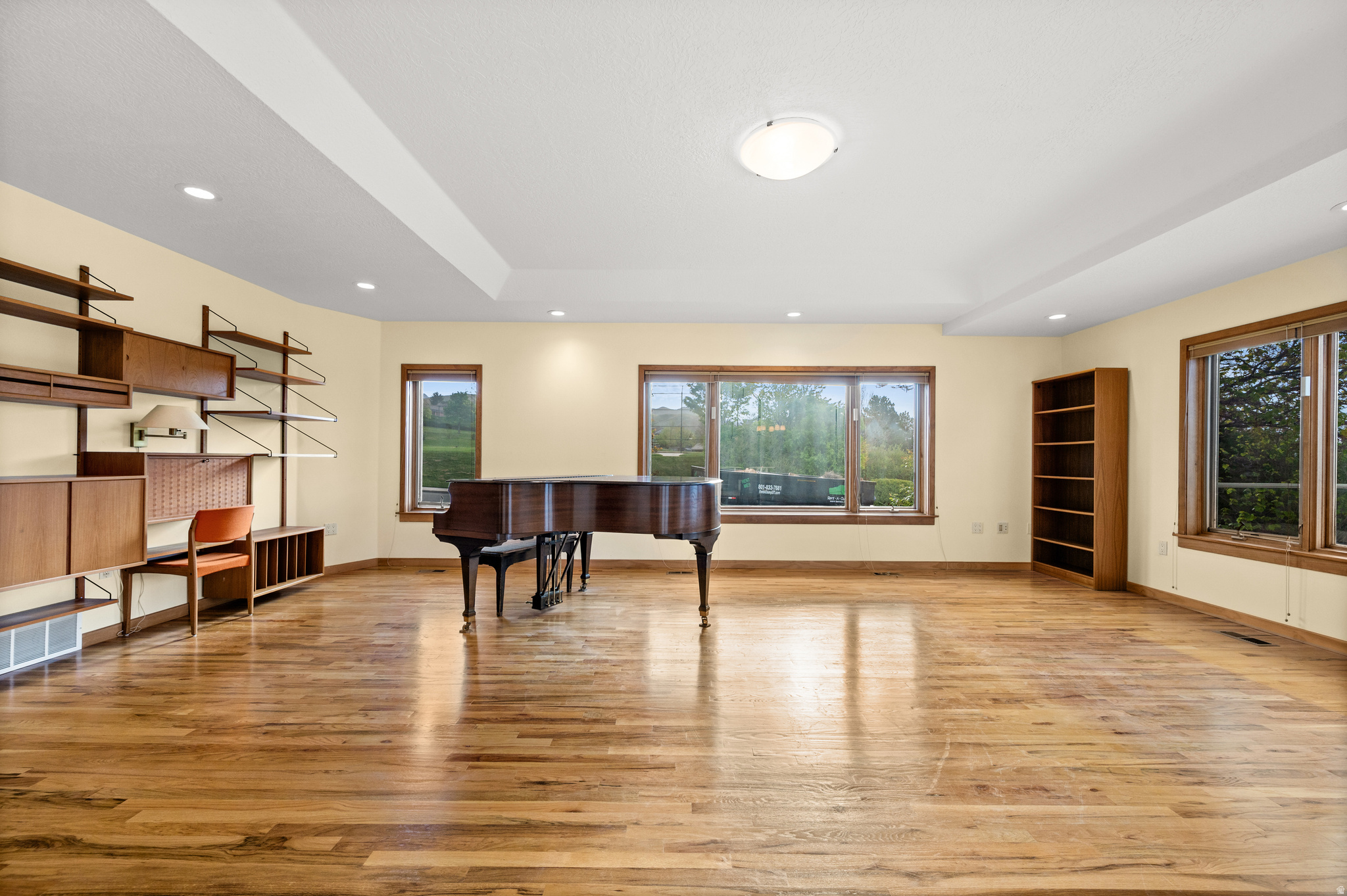 CAPITOL - Residential