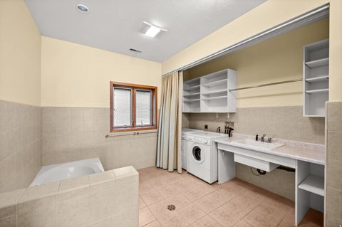 Tiny photo for 927 N ENSIGN VISTA DR, Salt Lake City, UT 84103 (MLS # 2151539)