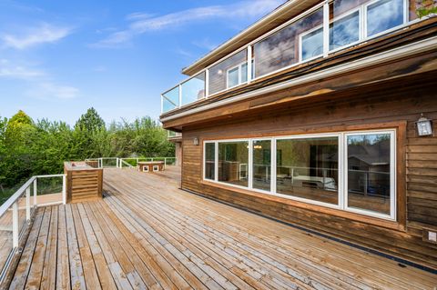 Tiny photo for 927 N ENSIGN VISTA DR, Salt Lake City, UT 84103 (MLS # 2151539)