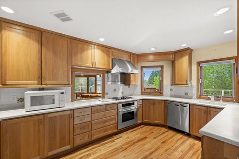 Tiny photo for 927 N ENSIGN VISTA DR, Salt Lake City, UT 84103 (MLS # 2151539)