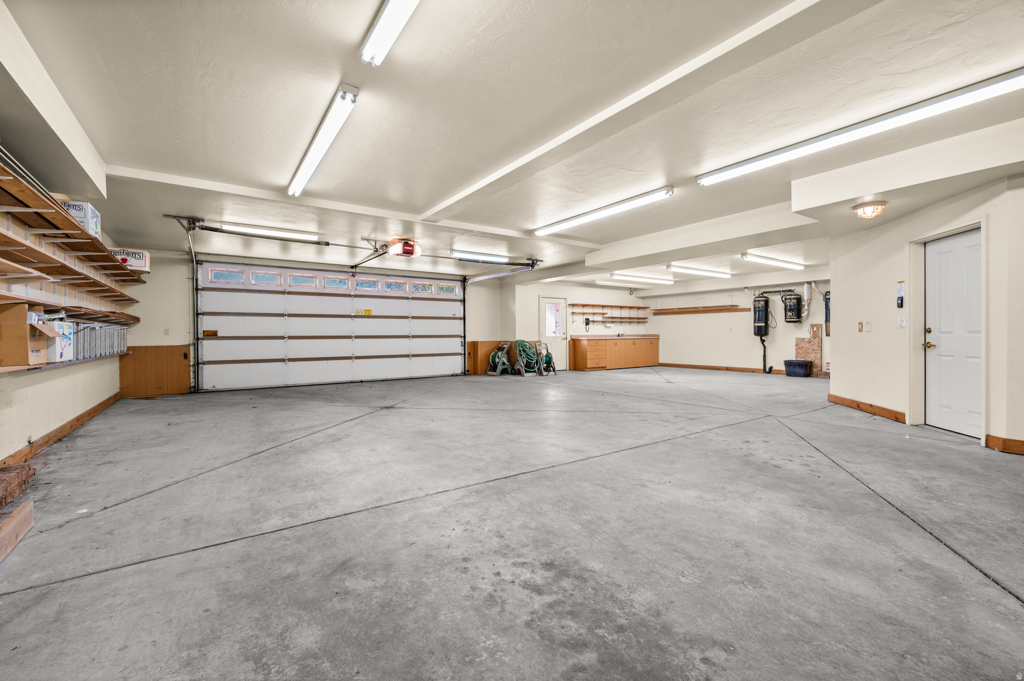 CAPITOL - Residential