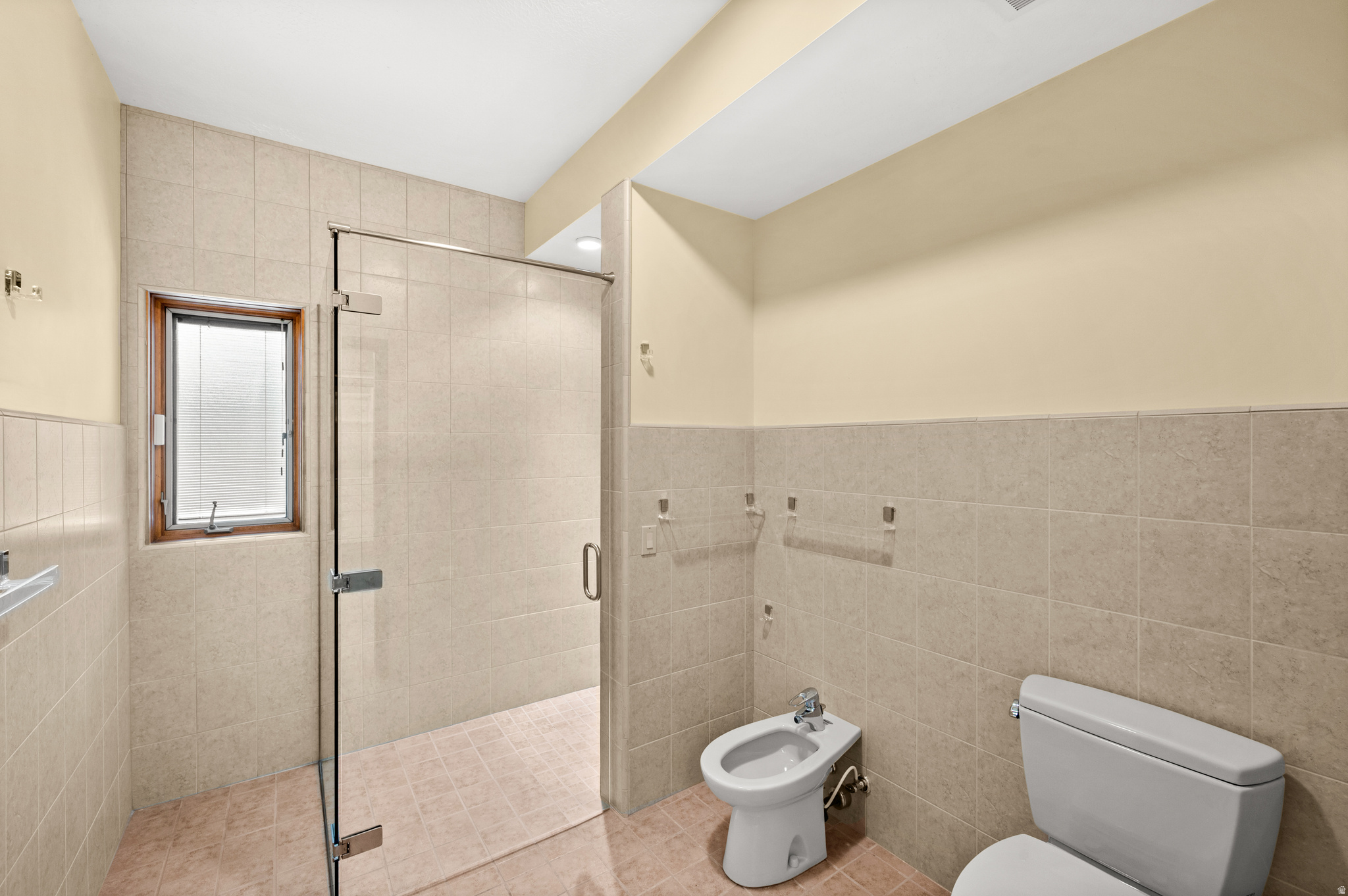 CAPITOL - Residential