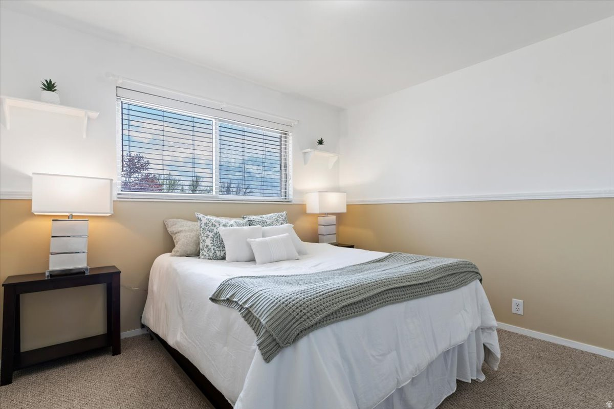 CARRIAGE LANE - Residential