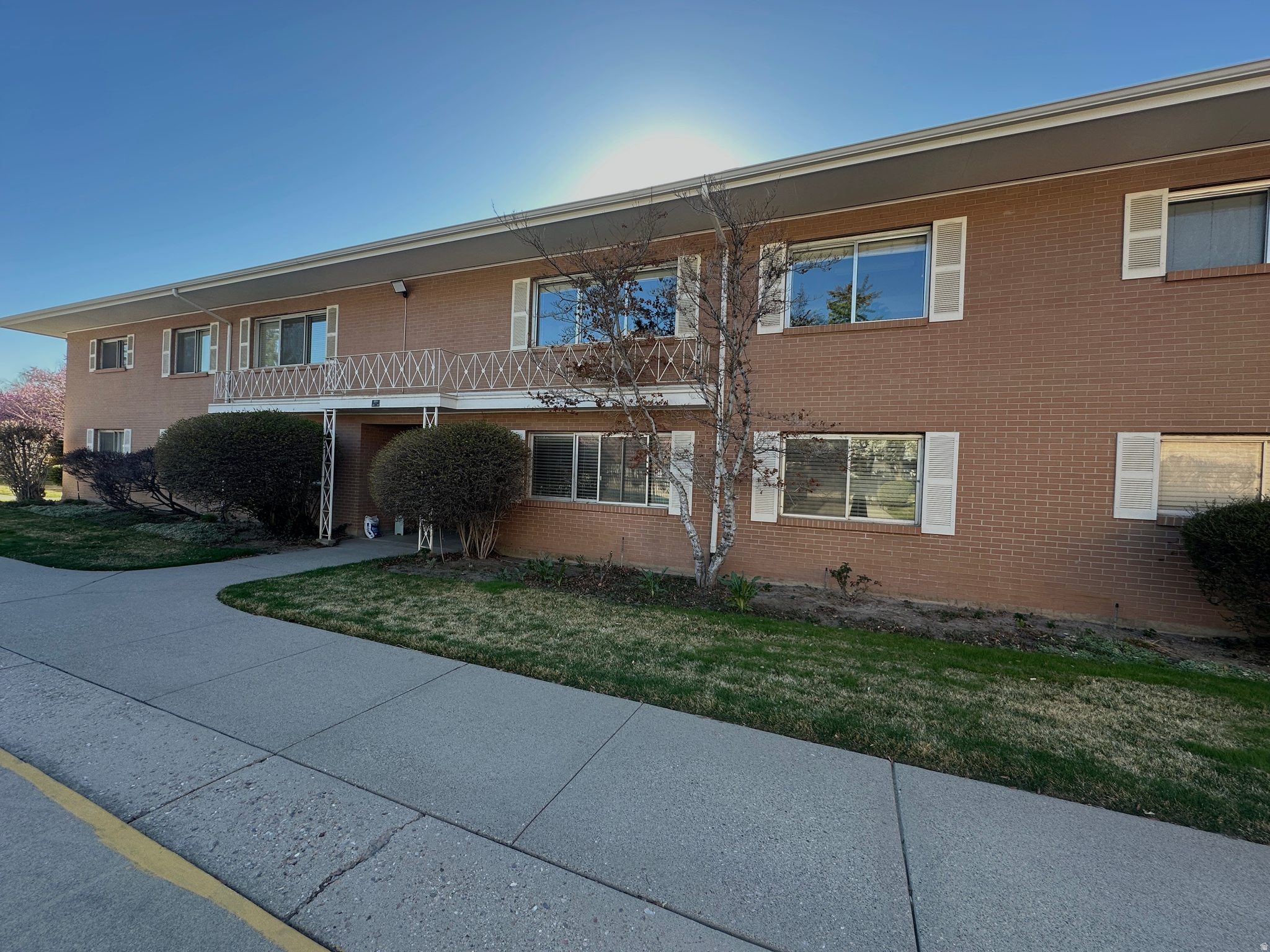 CARRIAGE LANE - Residential