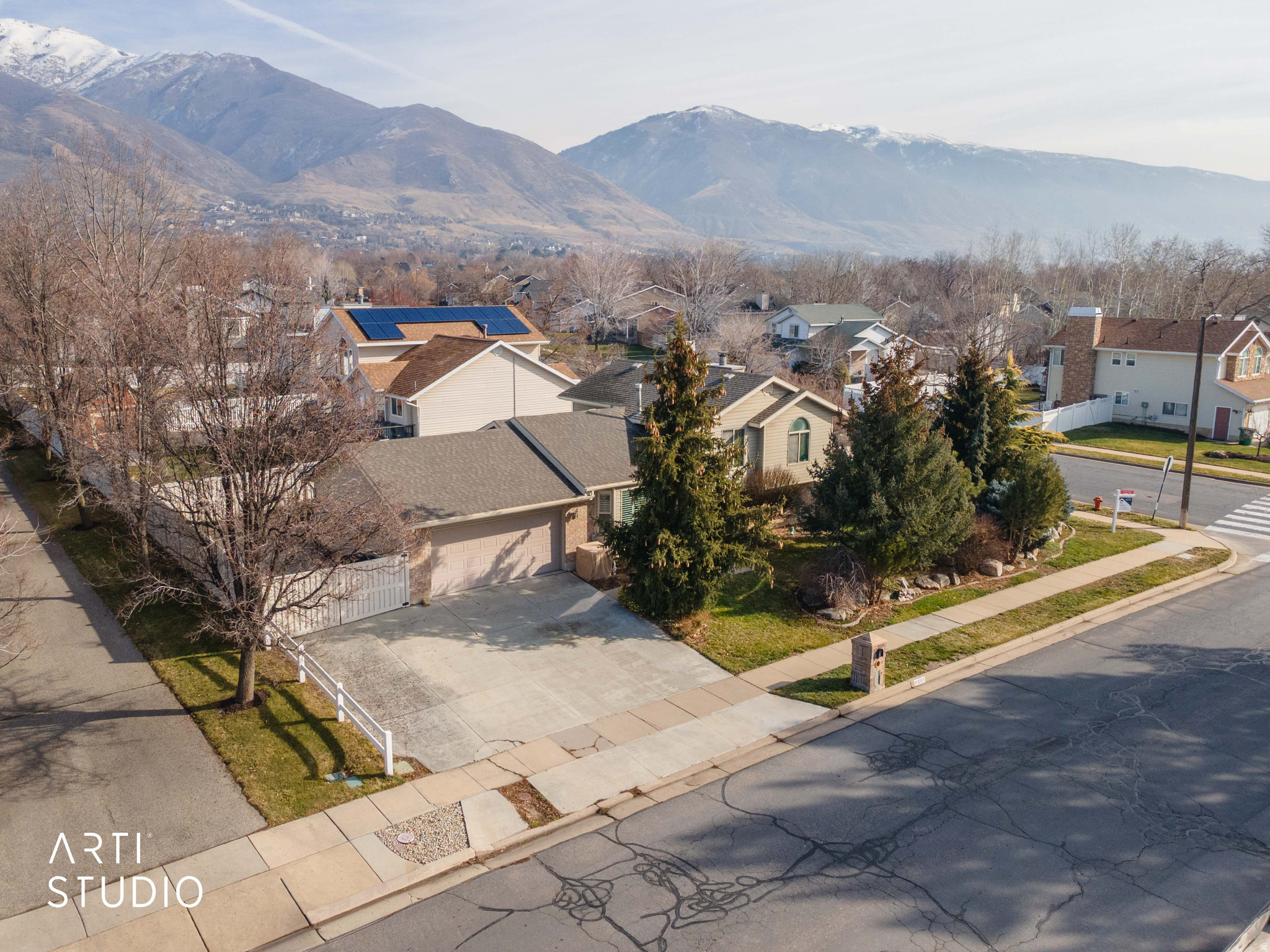 SOUTH BENCH ESTATES - Residential