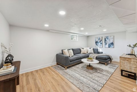 Tiny photo for 1021 E MILLBERT AVE, Millcreek, UT 84106 (MLS # 2117296)