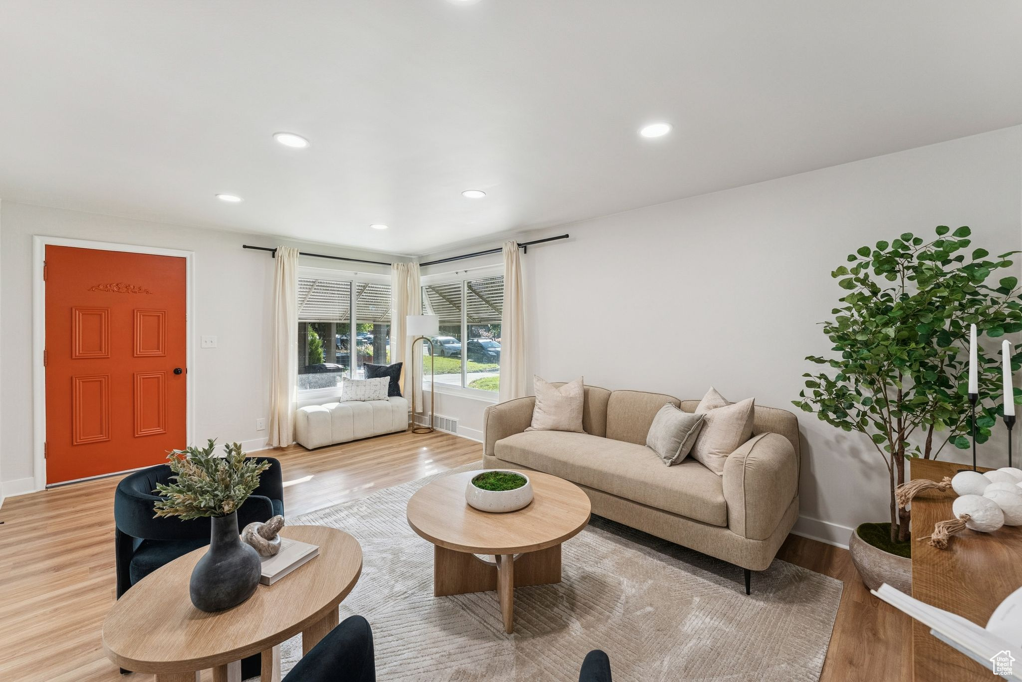 RENSMANN SUB AMD & EXT - Residential Income