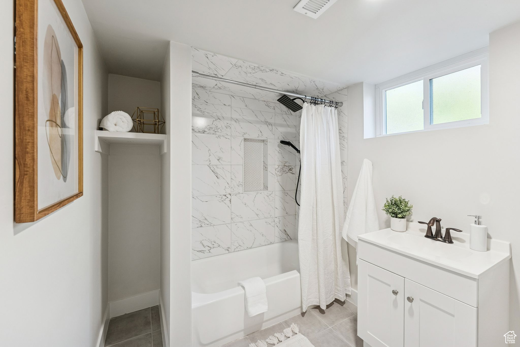 RENSMANN SUB AMD & EXT - Residential Income