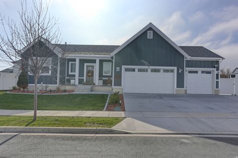 Tiny photo for 271 E ECHO LEDGE DR S #328, Saratoga Springs, UT 84045 (MLS # 2124376)