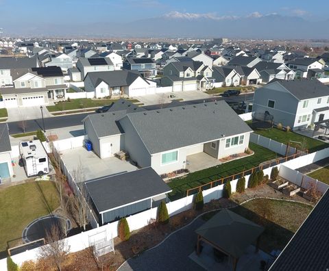 Tiny photo for 271 E ECHO LEDGE DR S #328, Saratoga Springs, UT 84045 (MLS # 2124376)