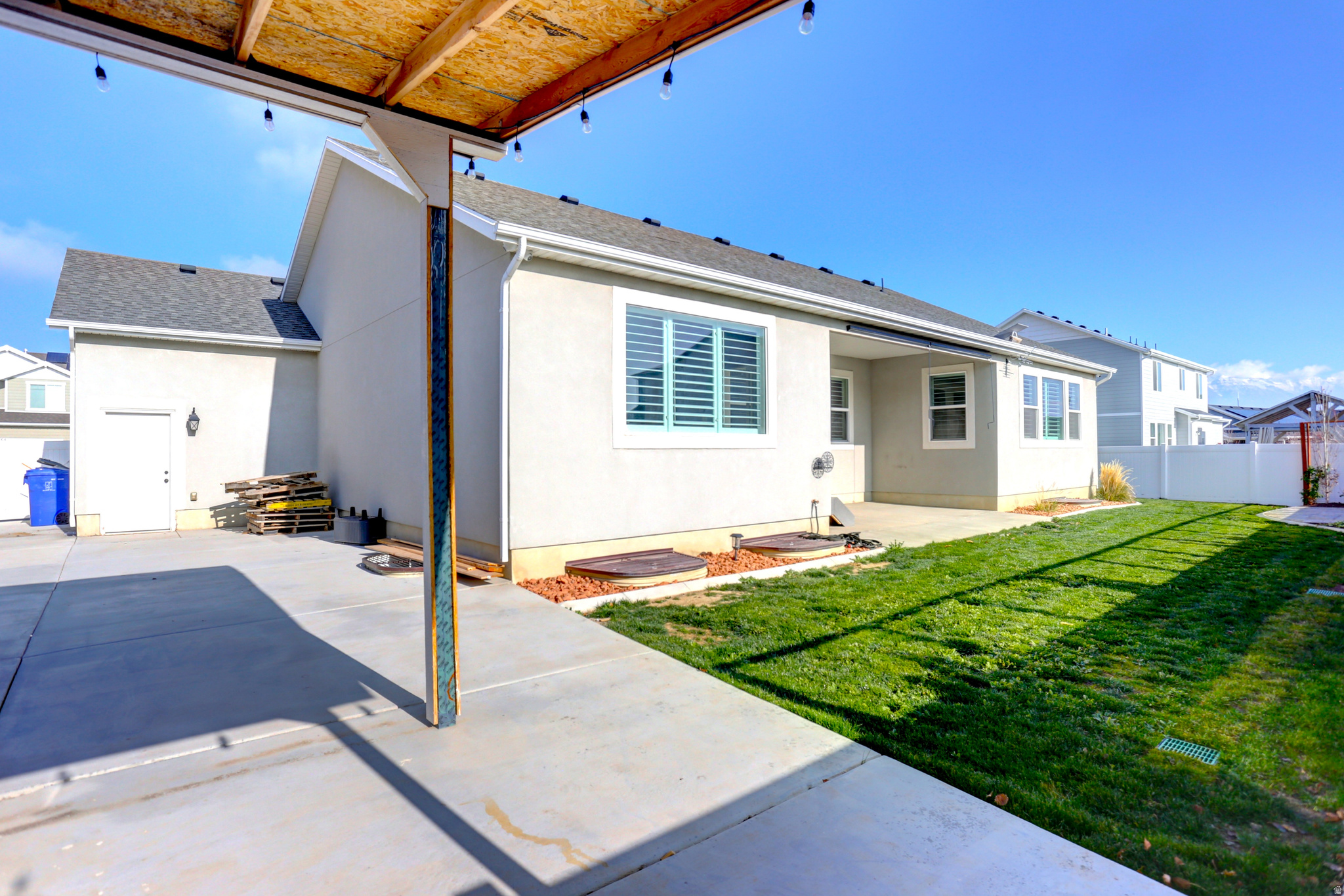 LEGACY FARMS - Residential