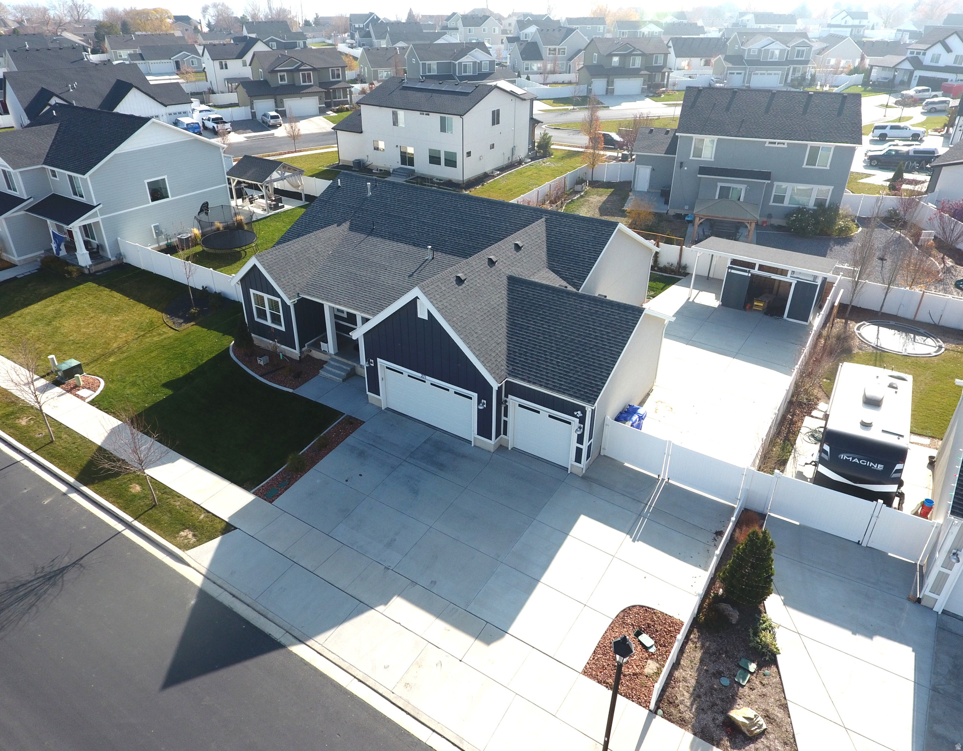 LEGACY FARMS - Residential