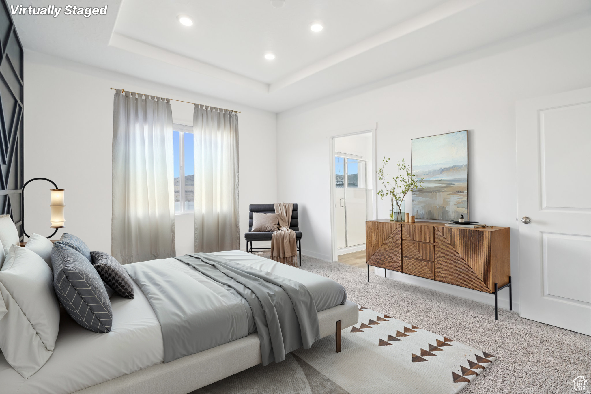 SUNSET FLATS - Residential