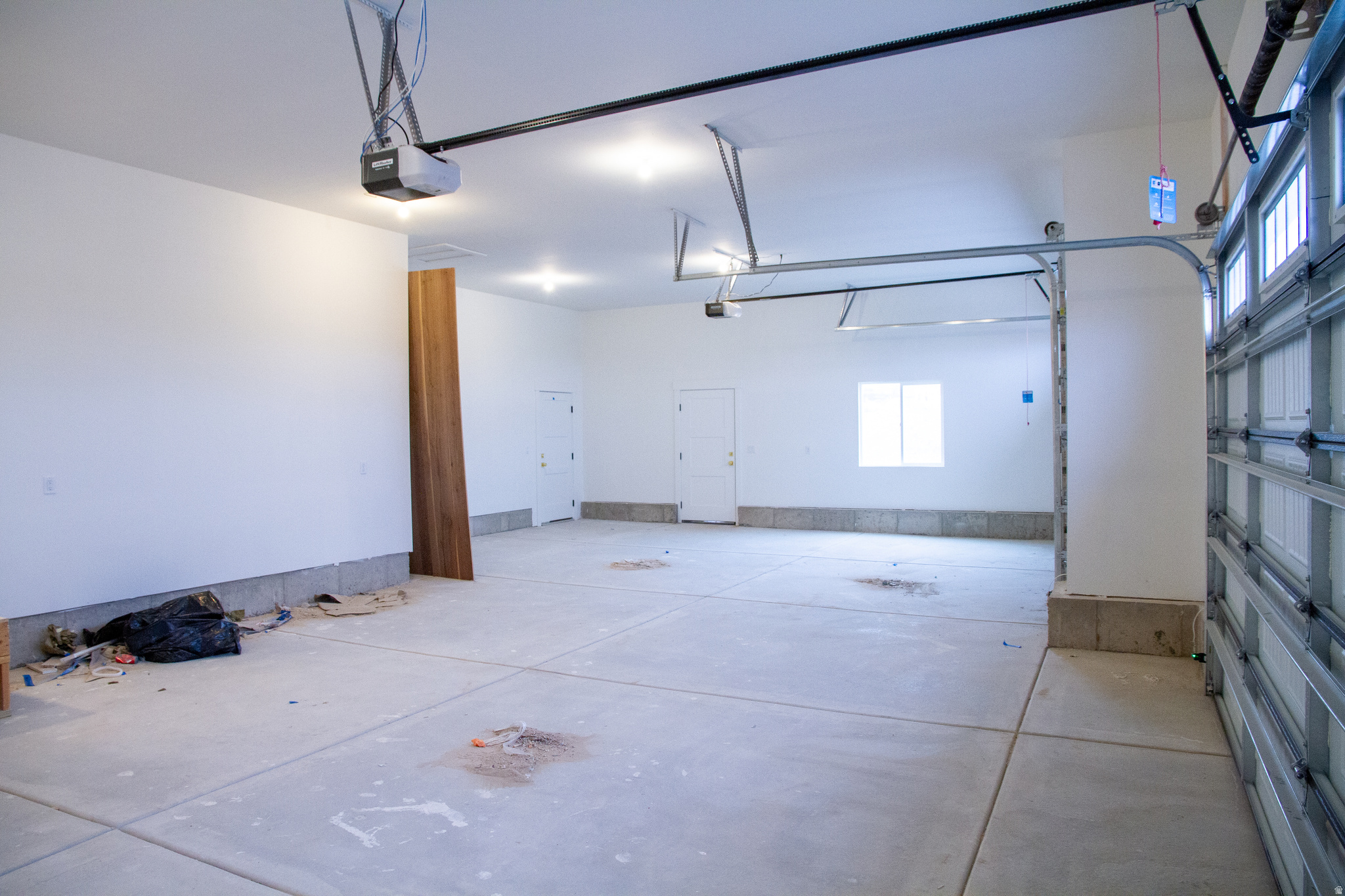 SPRINGFIELD ESTATES - Residential