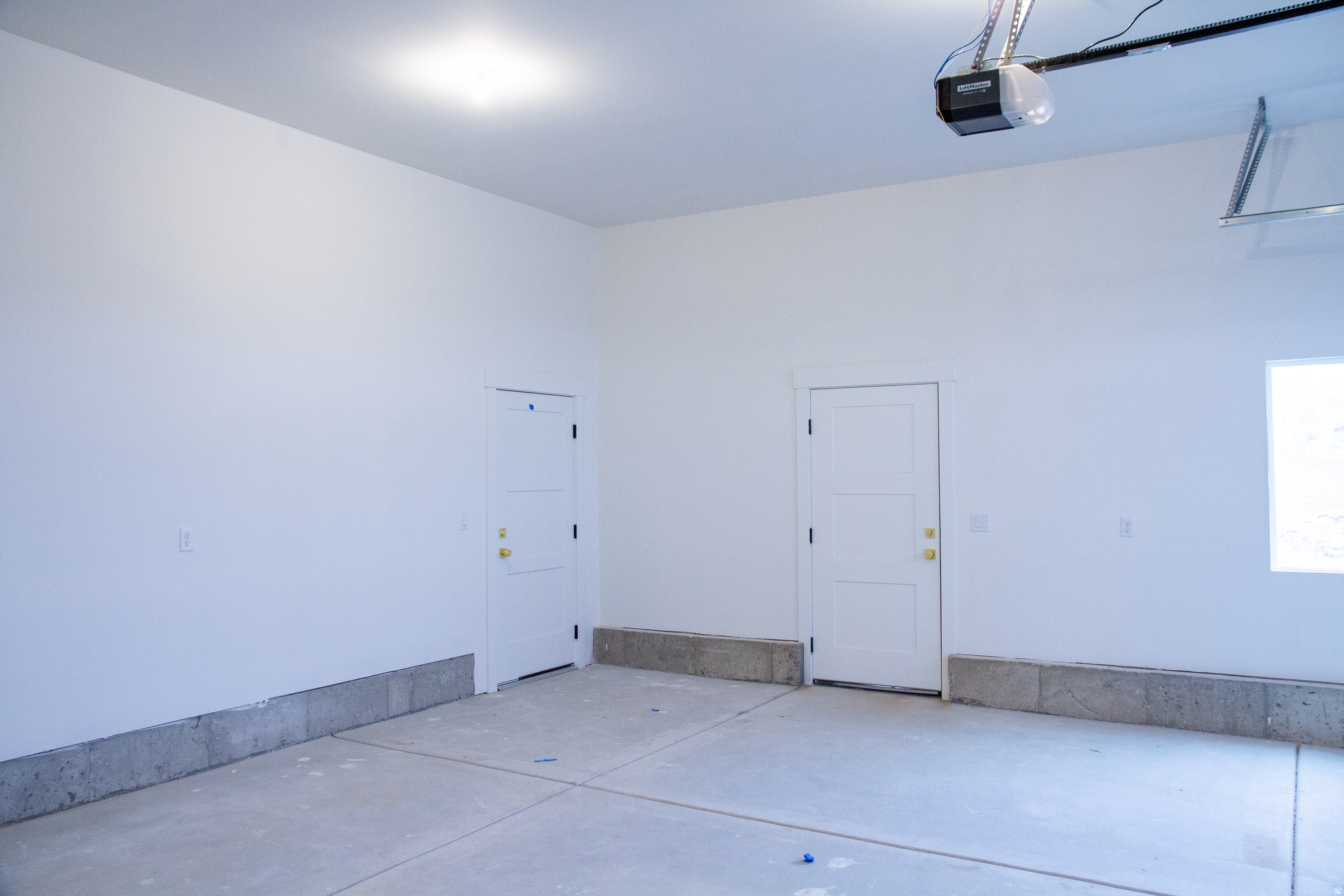 SPRINGFIELD ESTATES - Residential