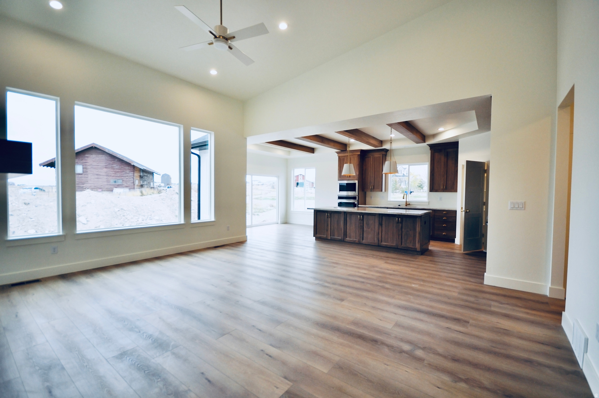 SPRINGFIELD ESTATES - Residential