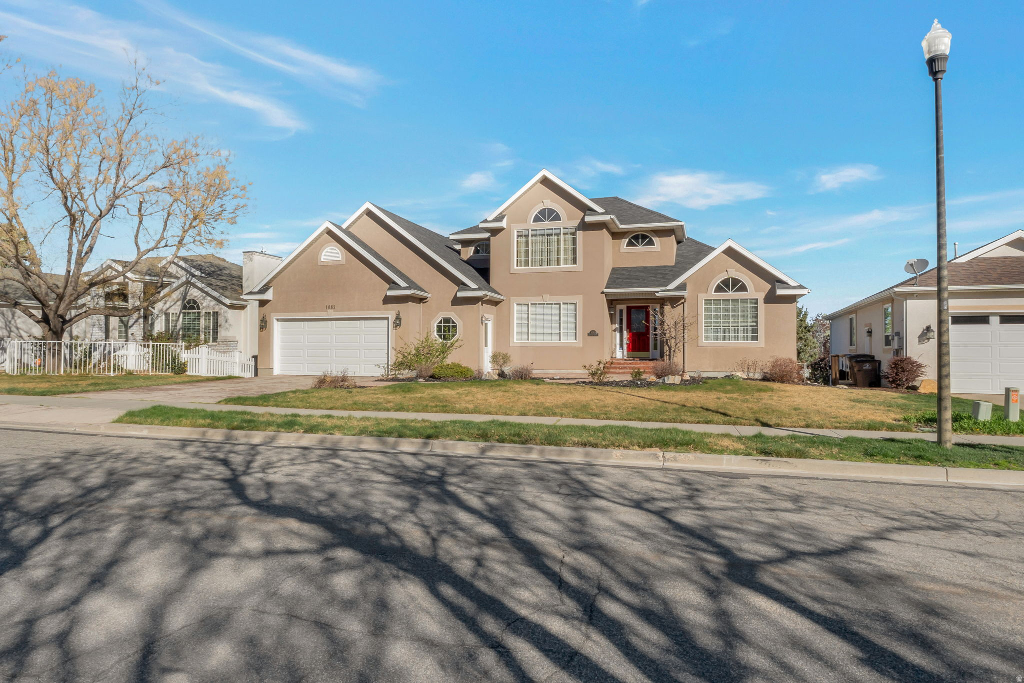 SOUTH MOUNTAIN - Residential