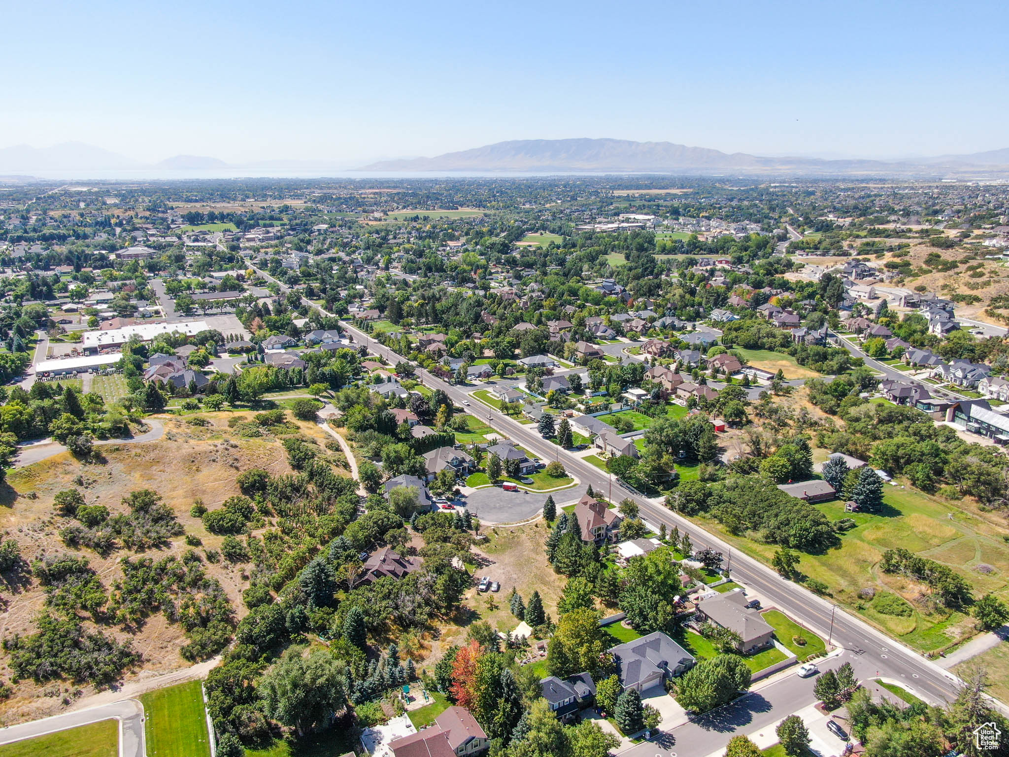 PASKETT COURT - Land