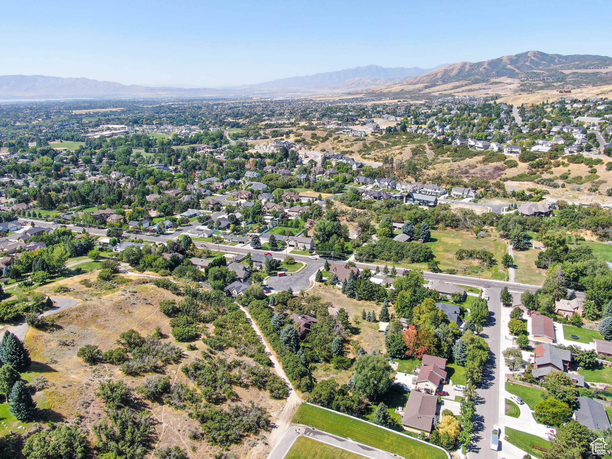 PASKETT COURT - Land