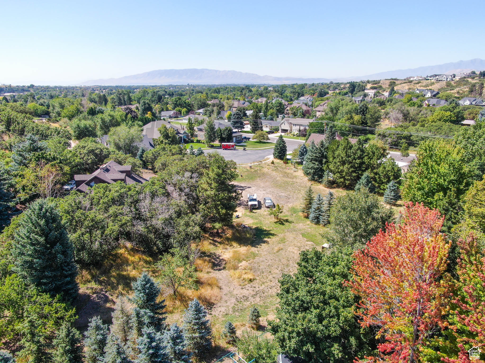 PASKETT COURT - Land