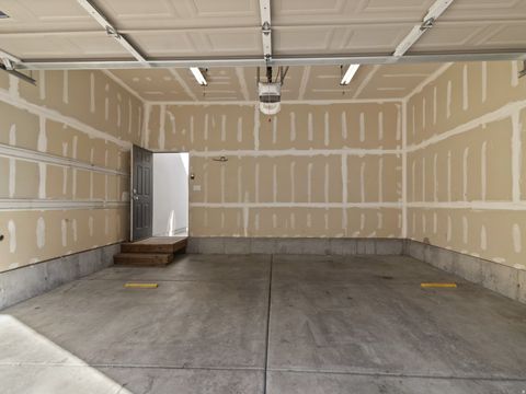 Tiny photo for 4721 W ZIG ZAG RD S, South Jordan, UT 84095 (MLS # 2136447)