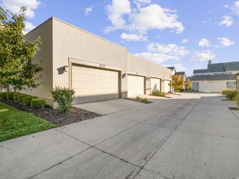 Tiny photo for 4721 W ZIG ZAG RD S, South Jordan, UT 84095 (MLS # 2136447)