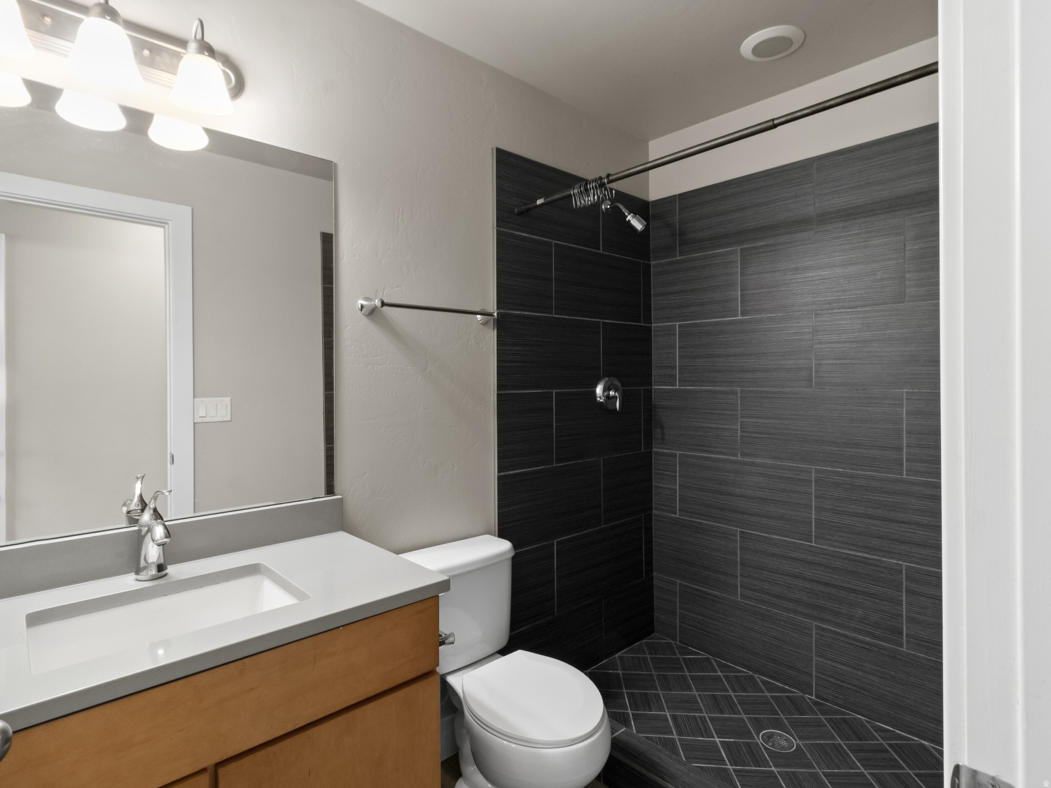 DAYBREAK - Residential