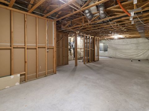 Tiny photo for 4721 W ZIG ZAG RD S, South Jordan, UT 84095 (MLS # 2136447)