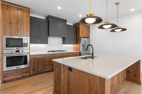 Tiny photo for 3586 E AMANECER LN #88, Washington, UT 84780 (MLS # 2119871)