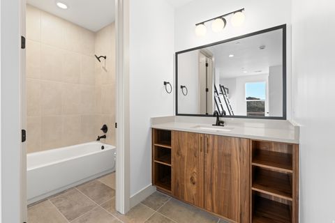 Tiny photo for 3586 E AMANECER LN #88, Washington, UT 84780 (MLS # 2119871)