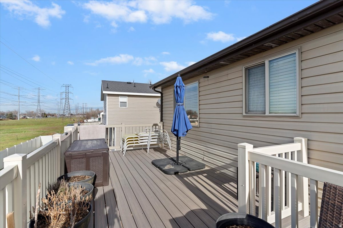 DAY SPRING - Residential