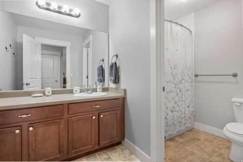 Tiny photo for 152 E 580 N, Vineyard, UT 84059 (MLS # 2141100)