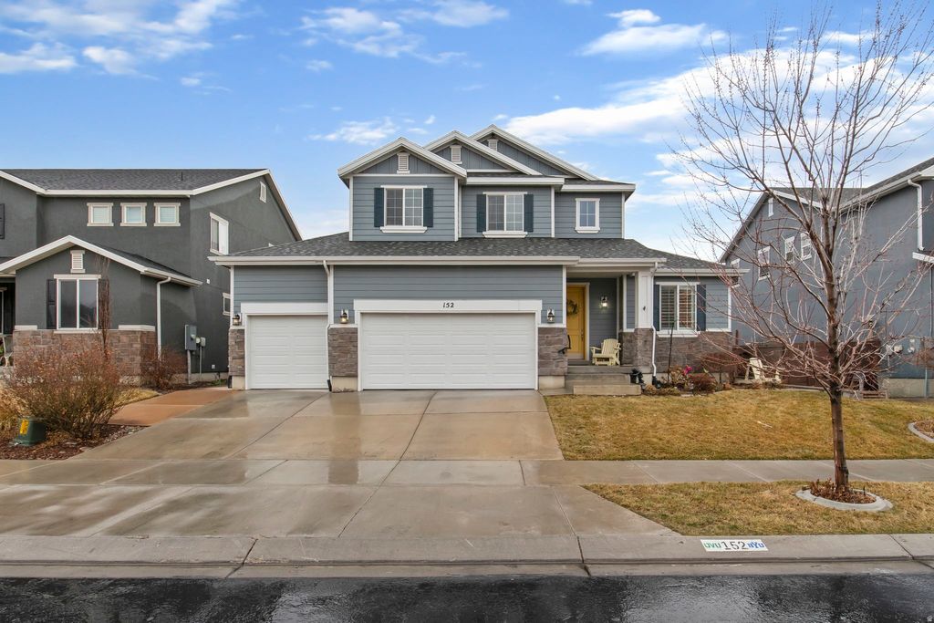 Photo of 152 E 580 N, Vineyard, UT 84059 (MLS # 2141100)