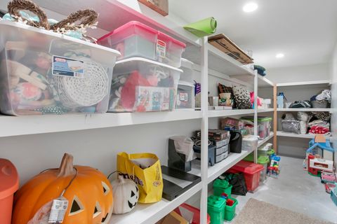 Tiny photo for 152 E 580 N, Vineyard, UT 84059 (MLS # 2141100)