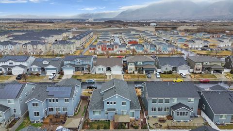 Tiny photo for 152 E 580 N, Vineyard, UT 84059 (MLS # 2141100)