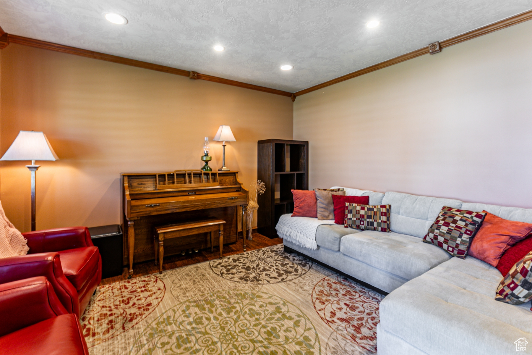 MEADOWS - Residential