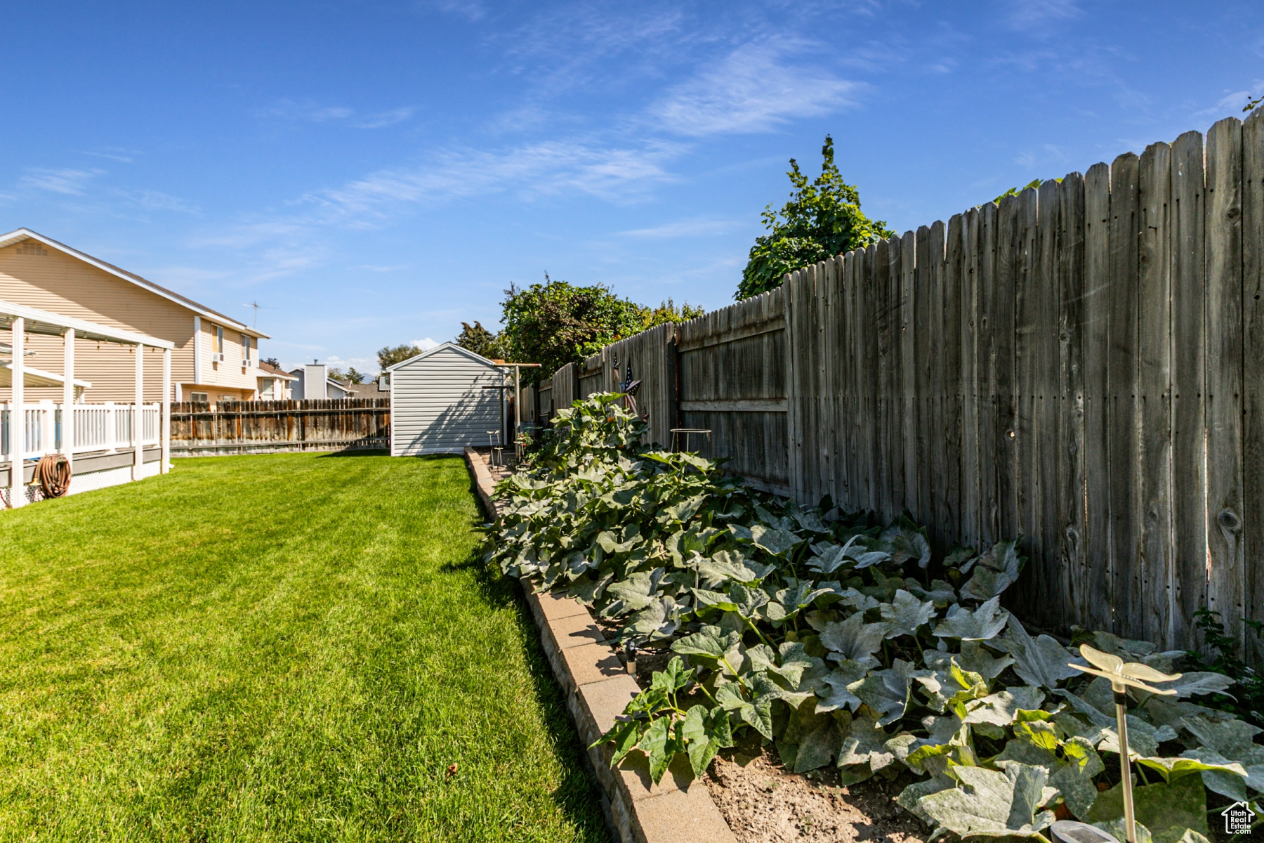 MEADOWS - Residential