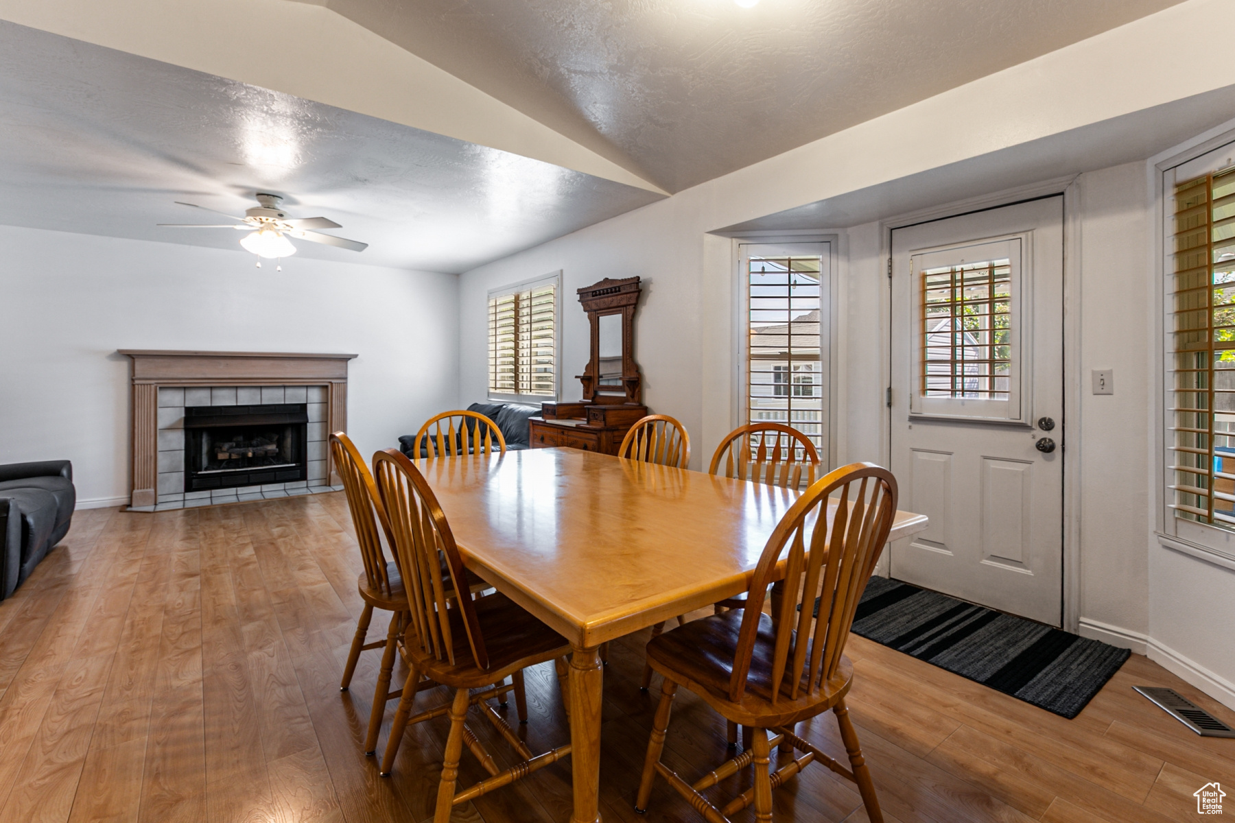 MEADOWS - Residential